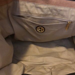 Tory Burch Bags - Tory Burch Tote Tory Burch Bags - Tory Burch Tote